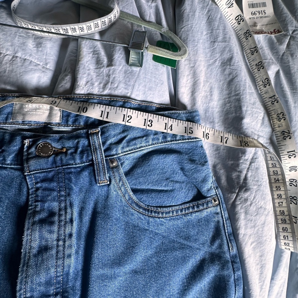 Women’s Everlane Size 28 Summer Slouch Jean. VGUC. Medium wash.Button fly! - Picture 11 of 16